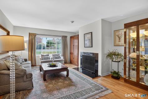 23 Balmaha Close Fairfield CT 06825