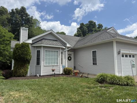 111 Pondview Circle Beacon Falls CT 06403
