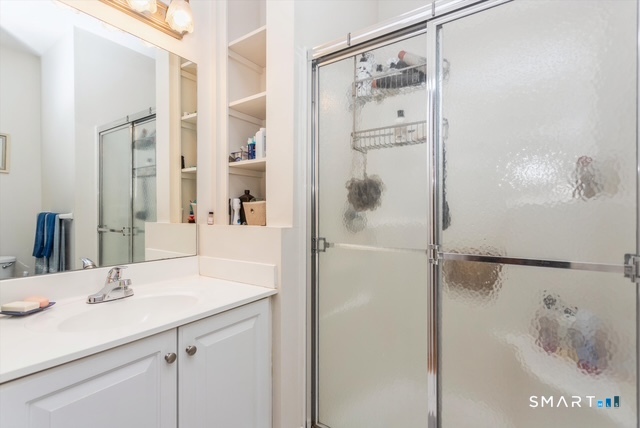 111 Pondview Circle Beacon Falls CT 06403