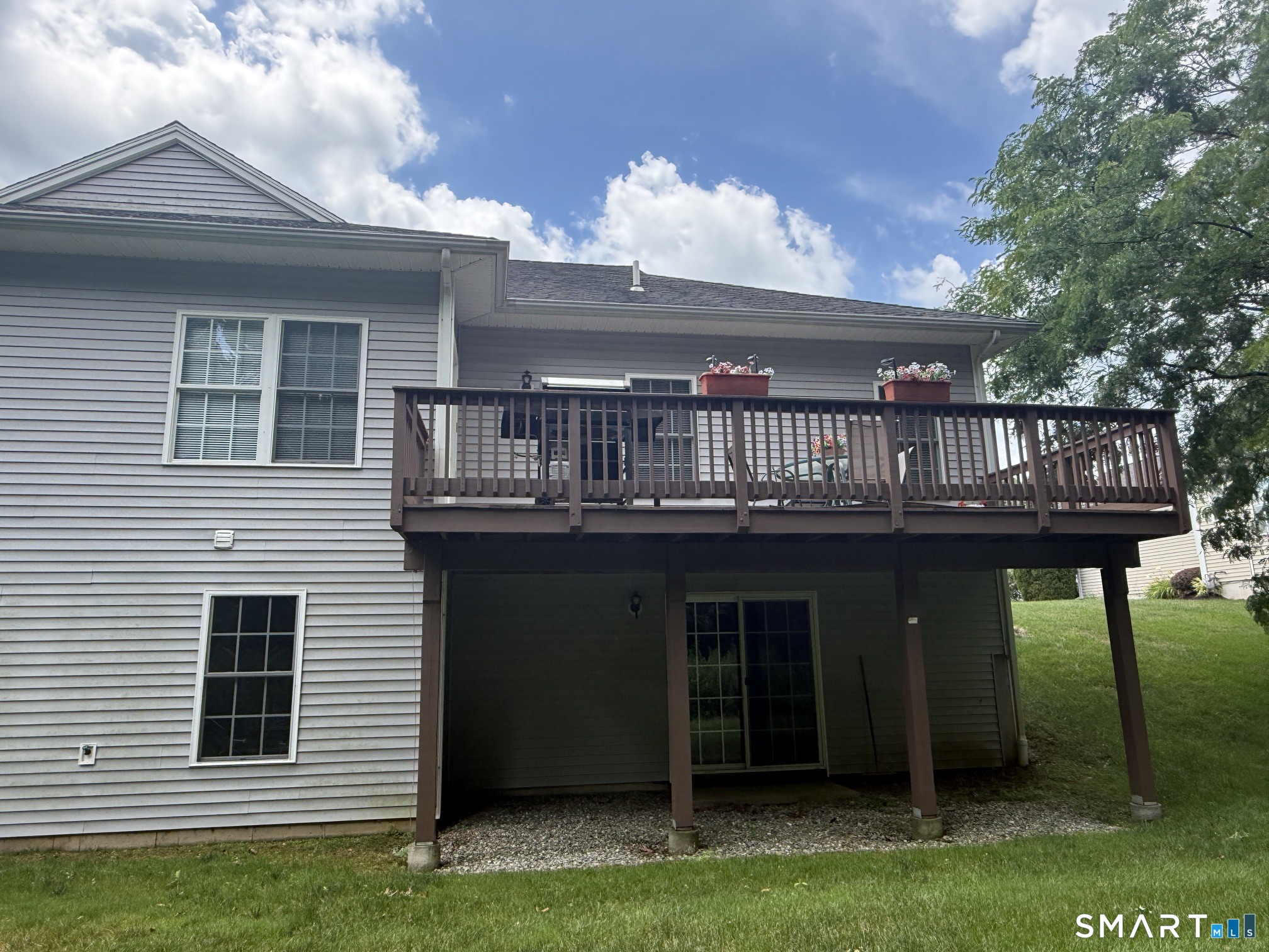 111 Pondview Circle Beacon Falls CT 06403