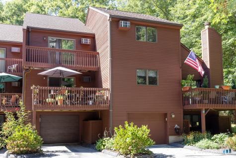 97 West Main Street East Lyme CT 06357