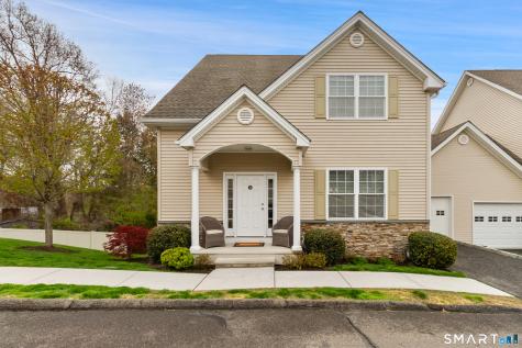 30 Heron View Road New Fairfield CT 06812