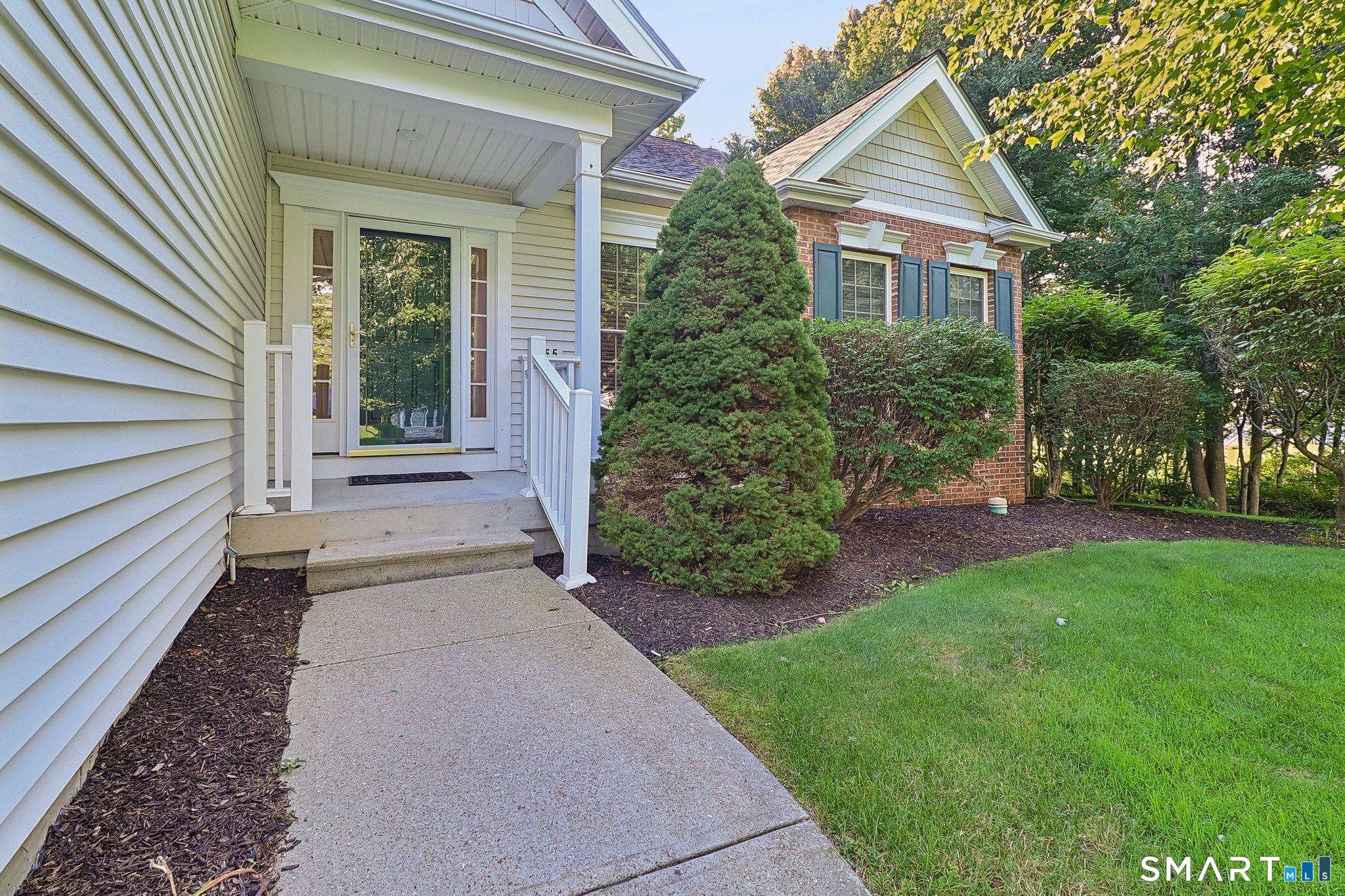 155 Country Club Drive Oxford CT 06478
