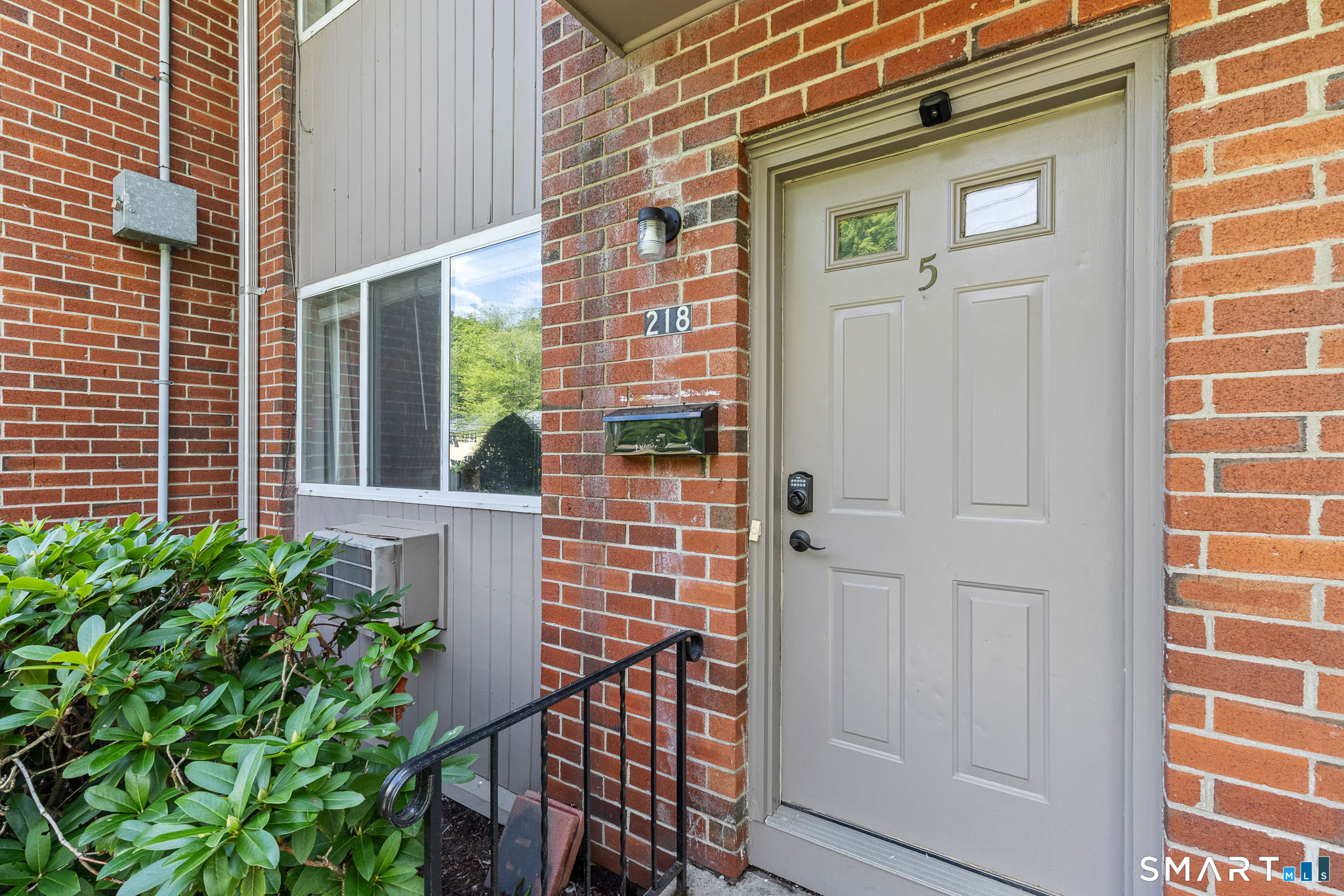 218 New Britain Avenue Farmington CT 06085