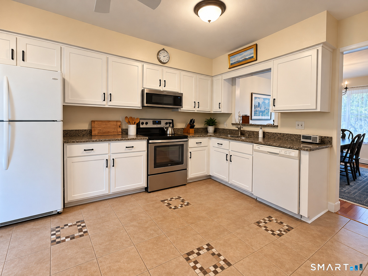 8 Driftway Road Danbury CT 06811