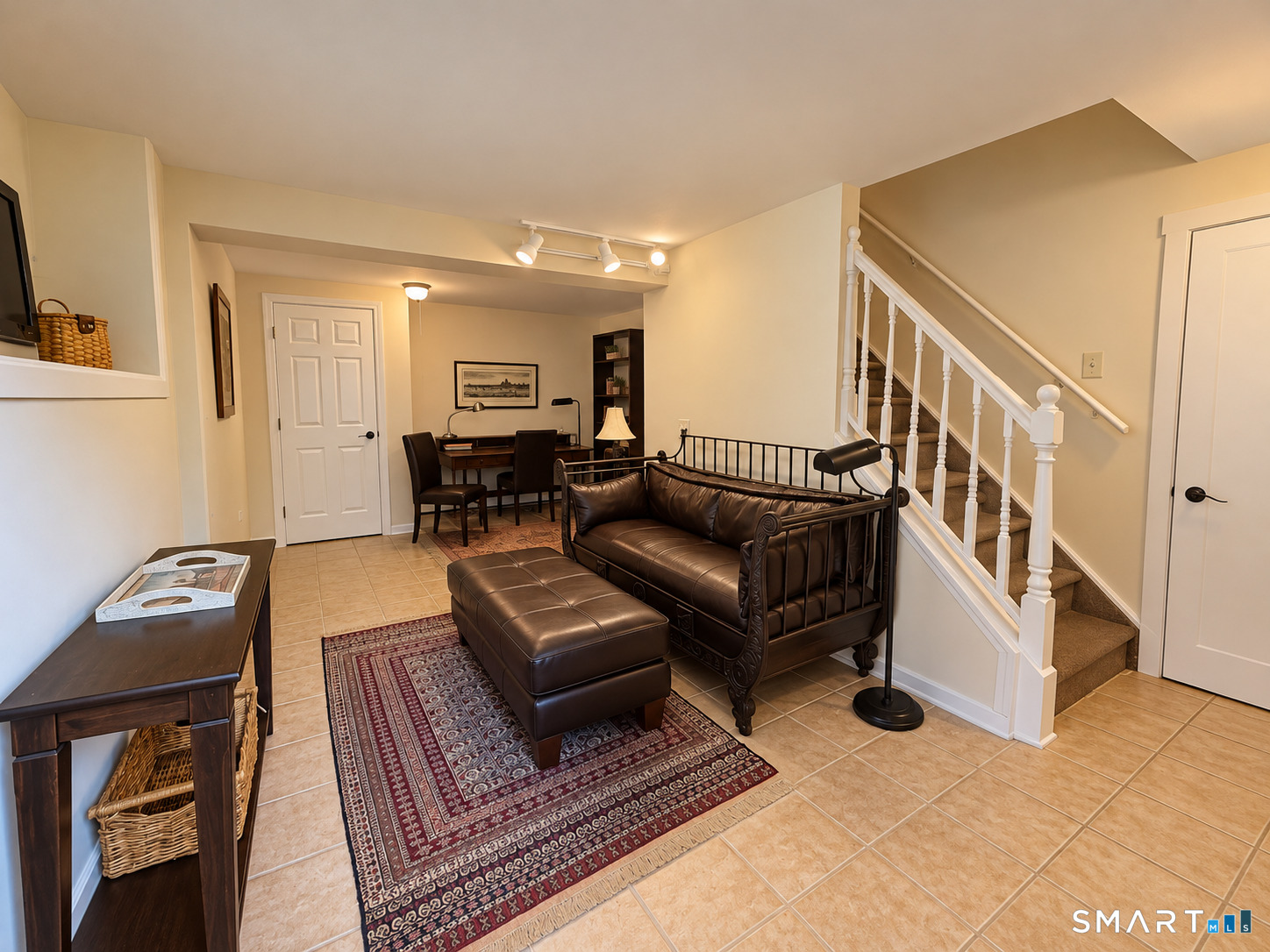 8 Driftway Road Danbury CT 06811