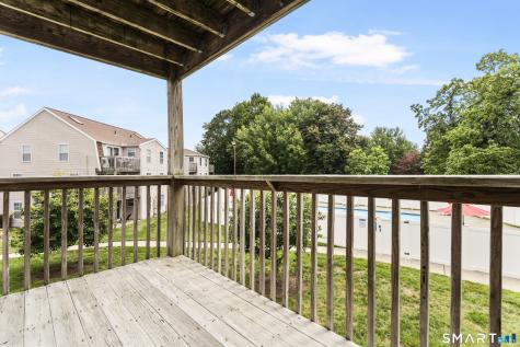 135 Heather Ridge Shelton CT 06484