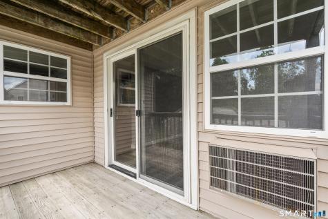 135 Heather Ridge Shelton CT 06484