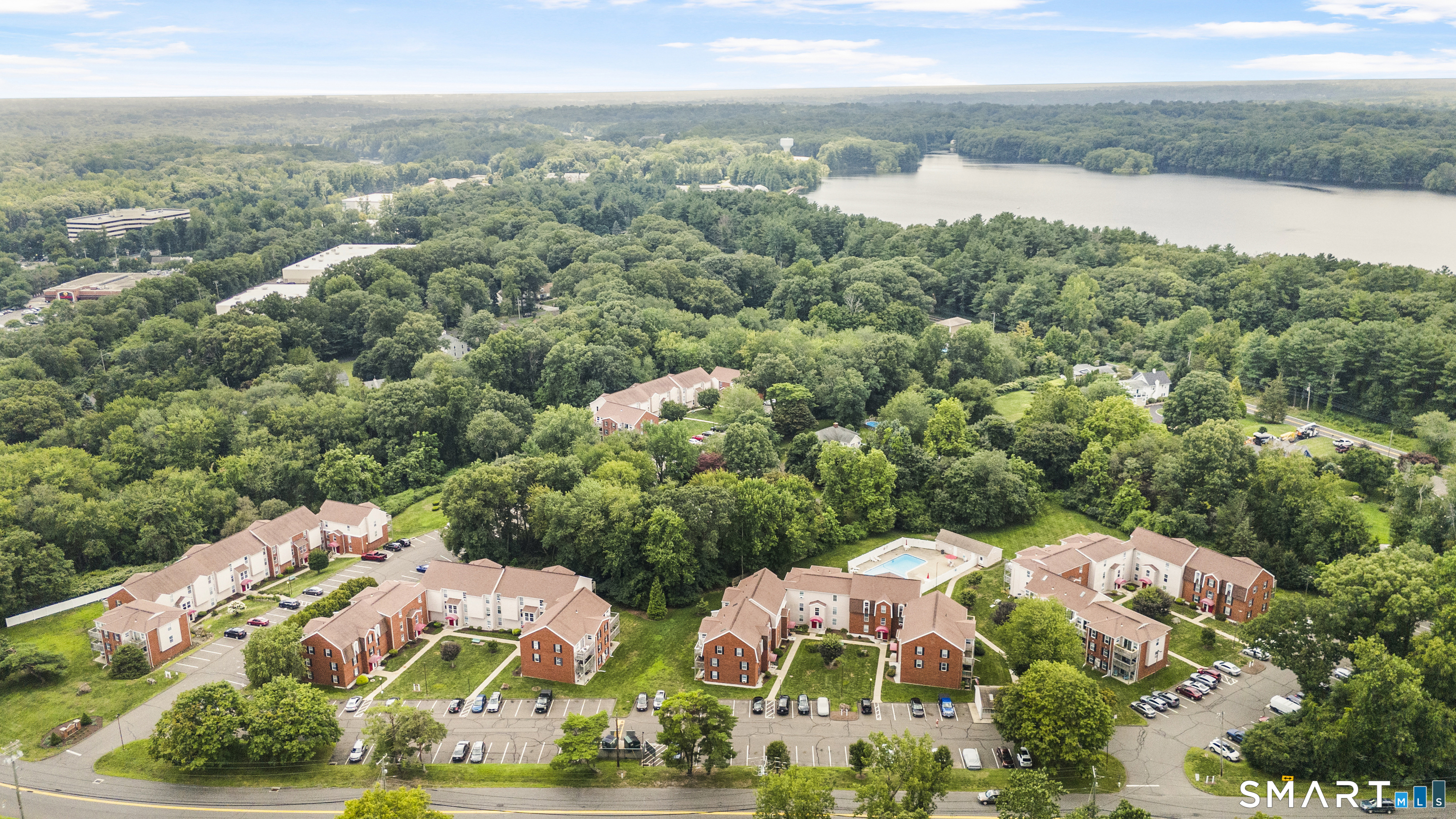 135 Heather Ridge Shelton CT 06484