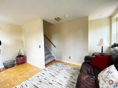 1 Russell Street Middletown CT 06457
