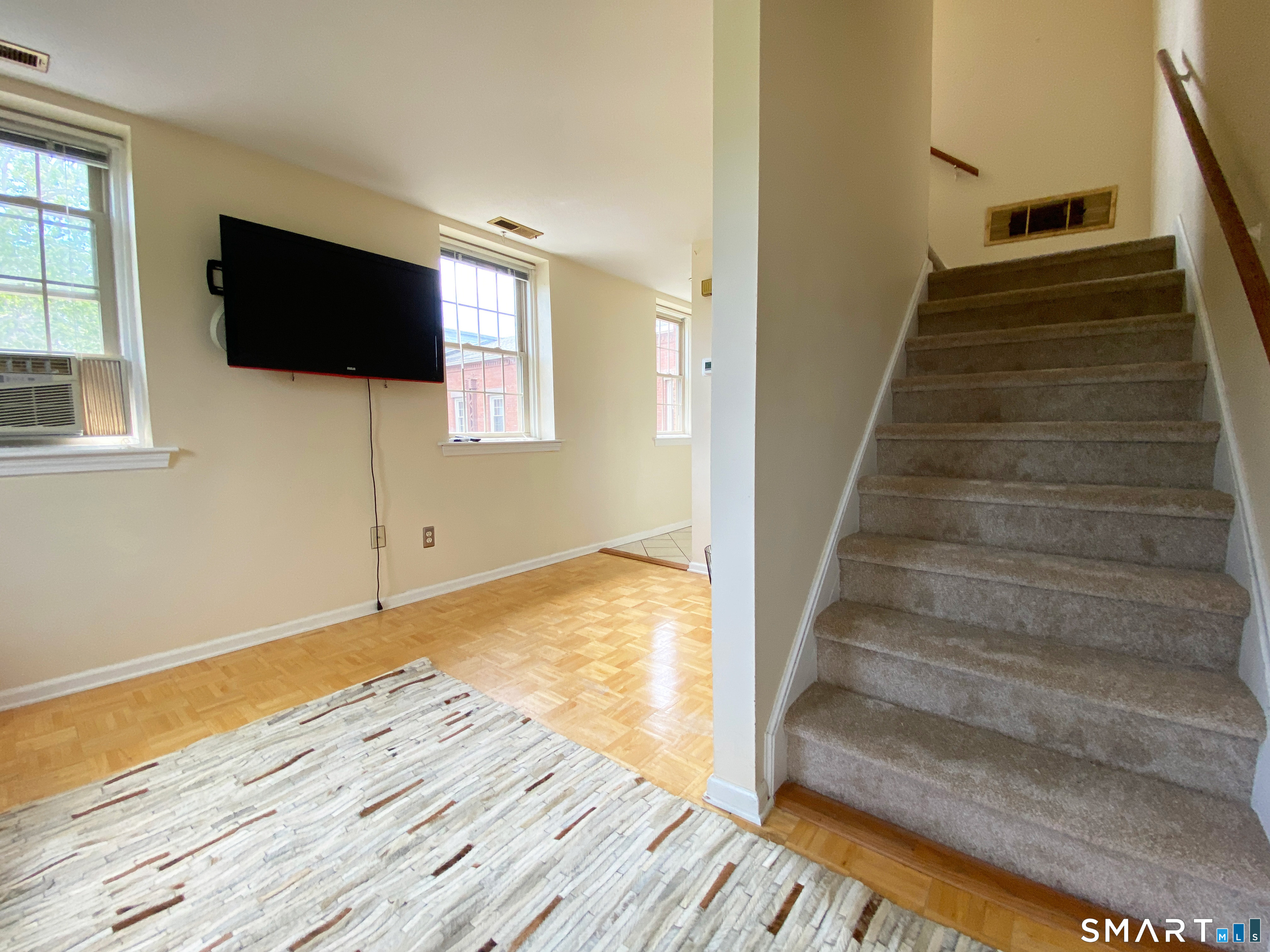 1 Russell Street Middletown CT 06457