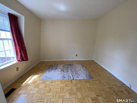 1 Russell Street Middletown CT 06457
