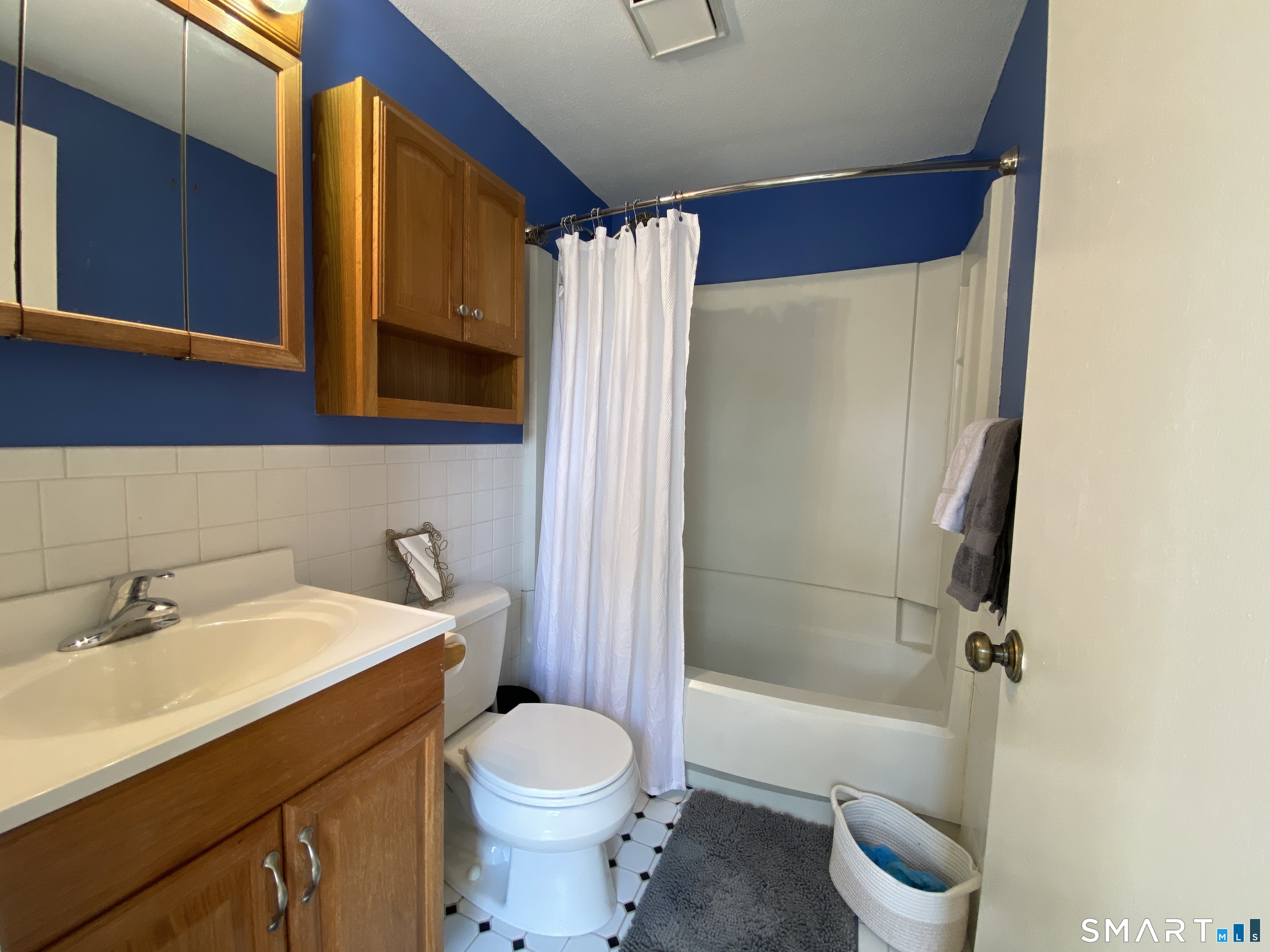 1 Russell Street Middletown CT 06457