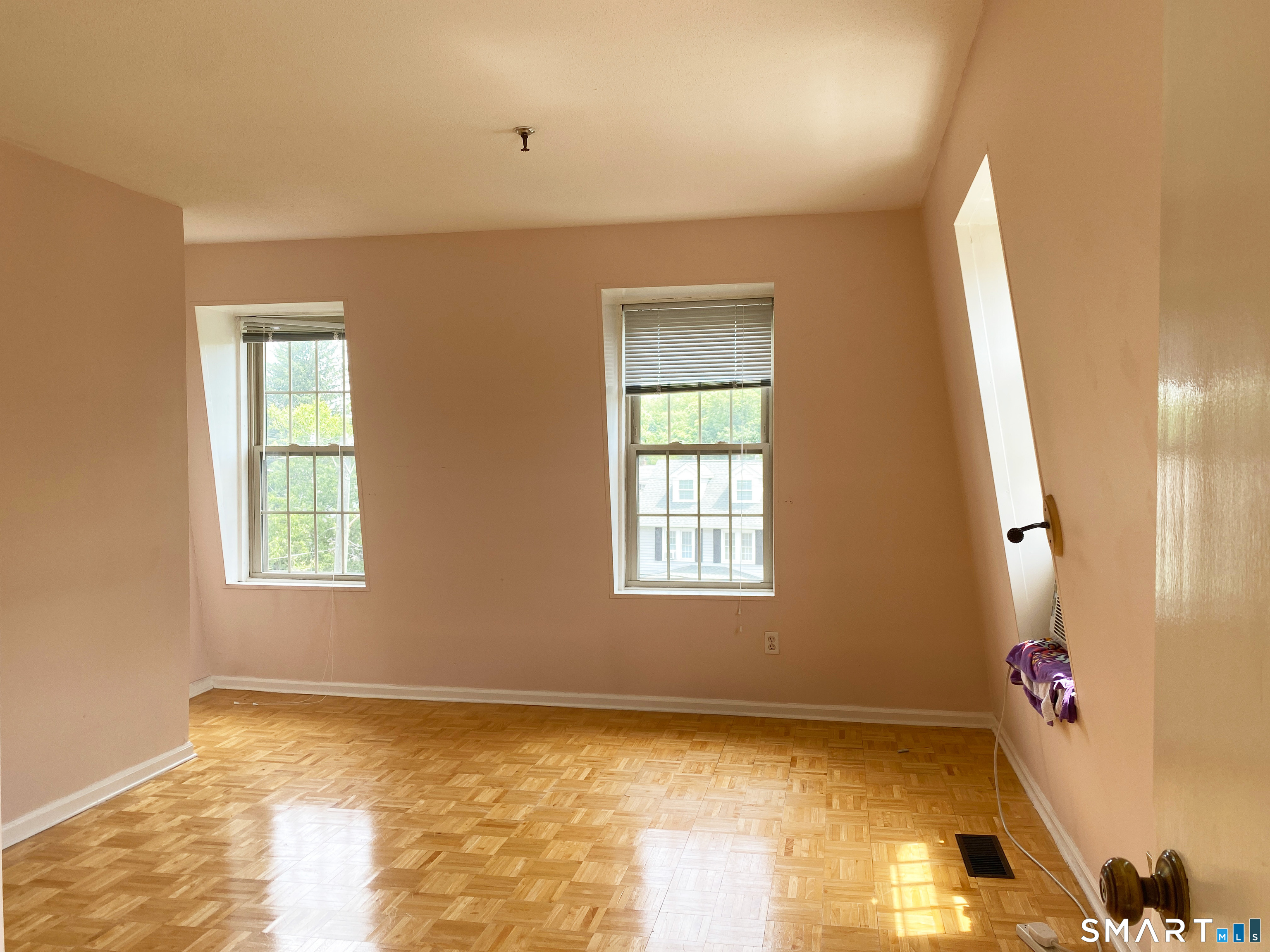 1 Russell Street Middletown CT 06457