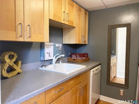 1 Russell Street Middletown CT 06457