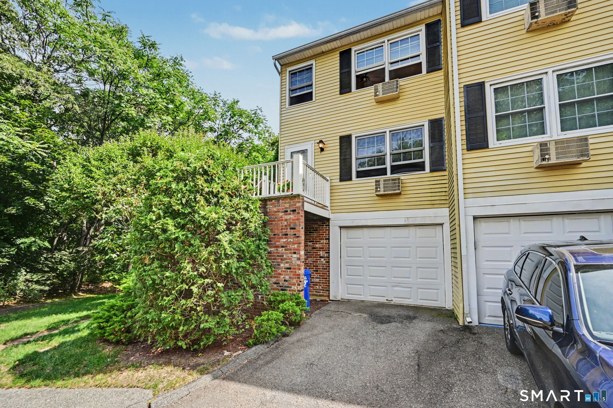 12 Camelot Drive Norwalk CT 06850