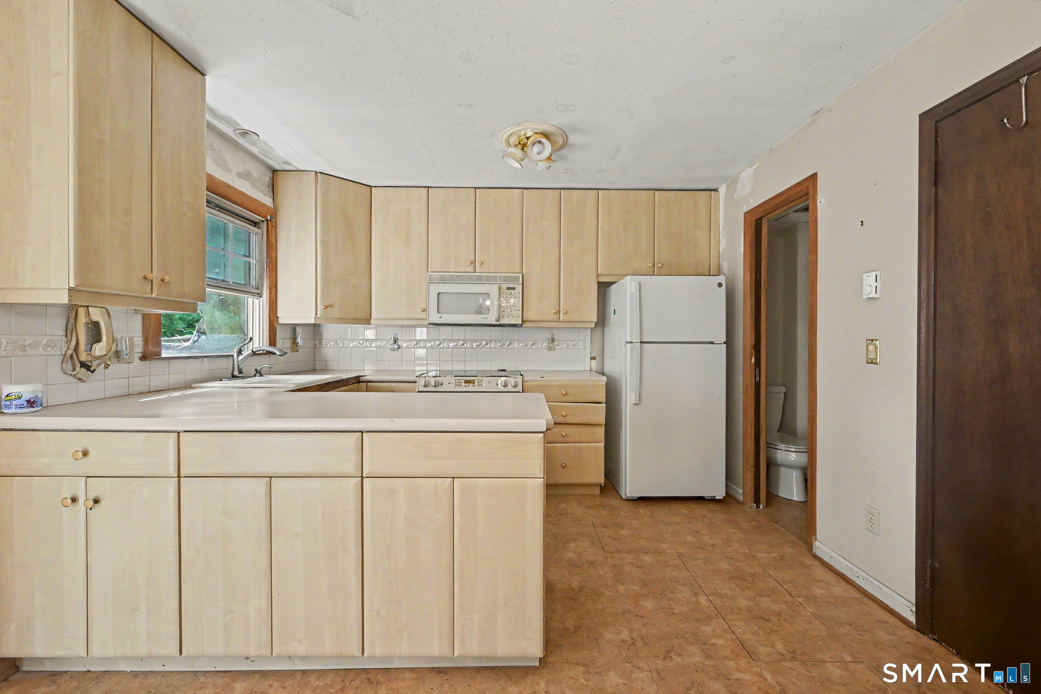 12 Camelot Drive Norwalk CT 06850