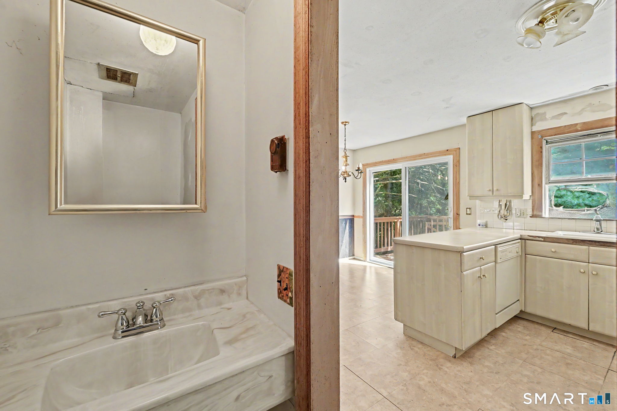 12 Camelot Drive Norwalk CT 06850