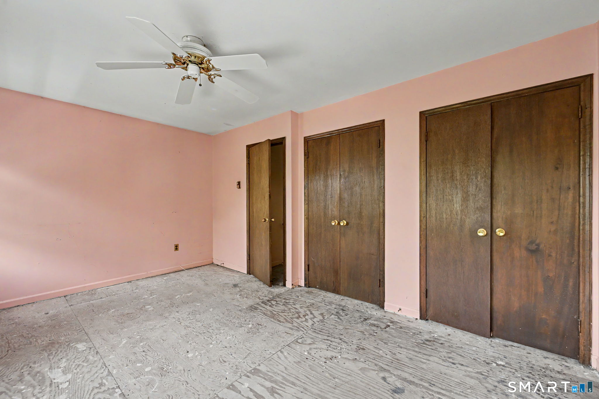 12 Camelot Drive Norwalk CT 06850