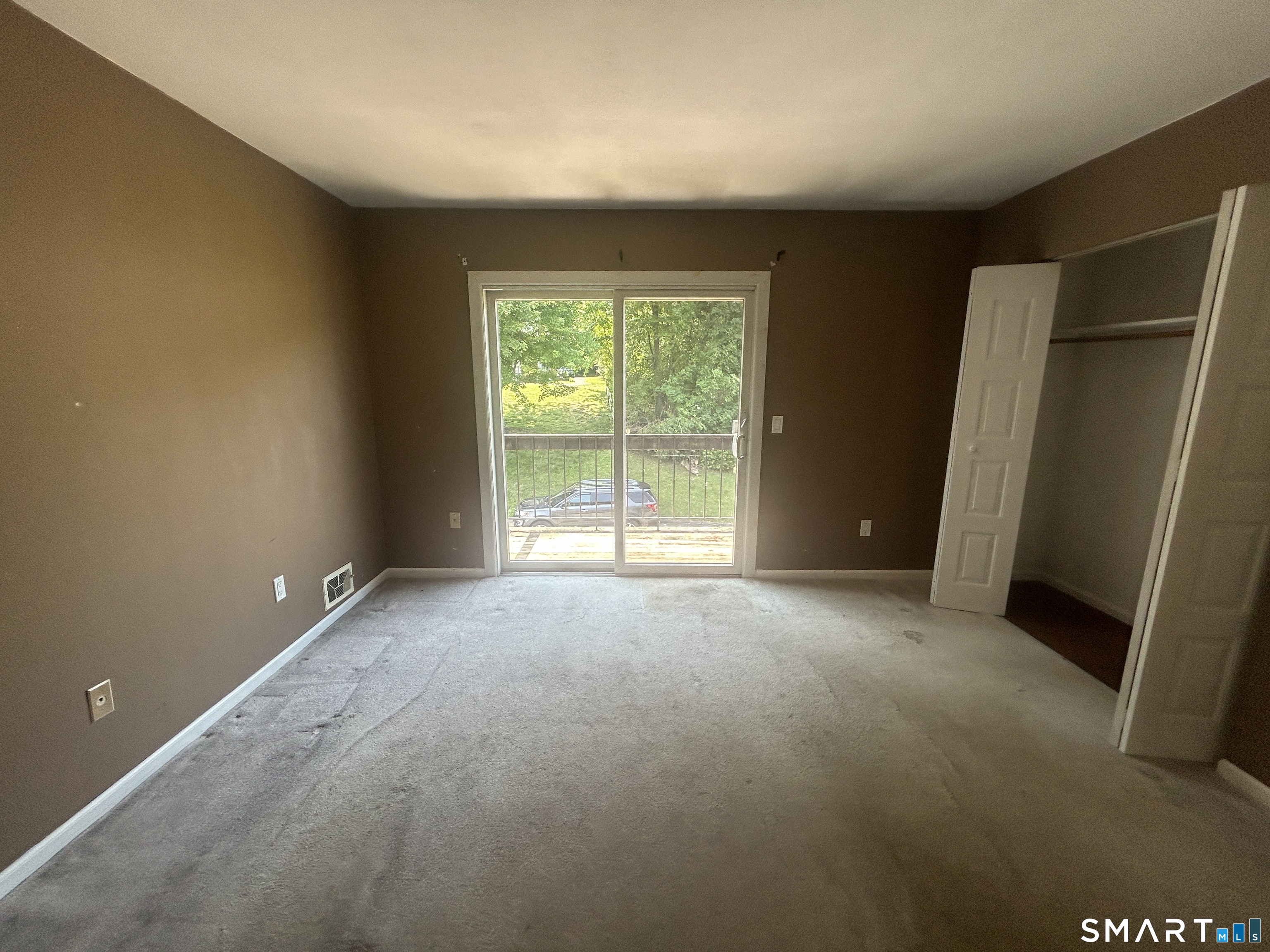 5 Deer Run Bethel CT 06801