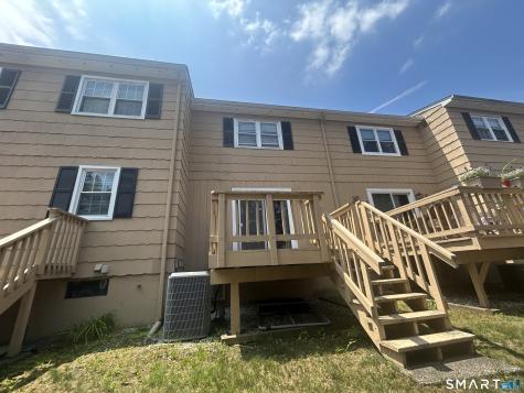 5 Deer Run Bethel CT 06801