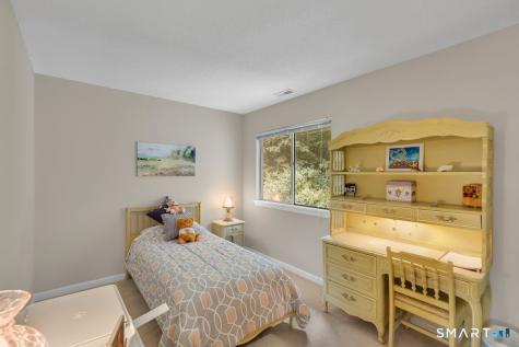 80 Country Lane Vernon CT 06066