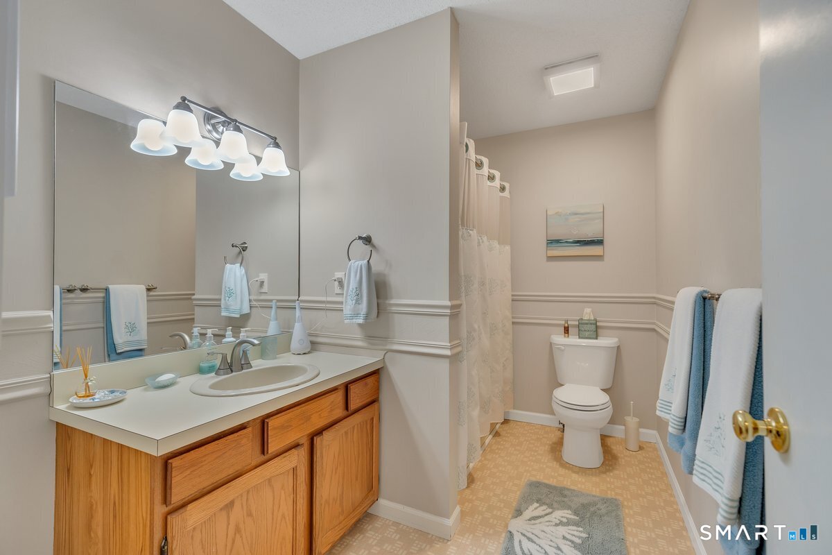 80 Country Lane Vernon CT 06066