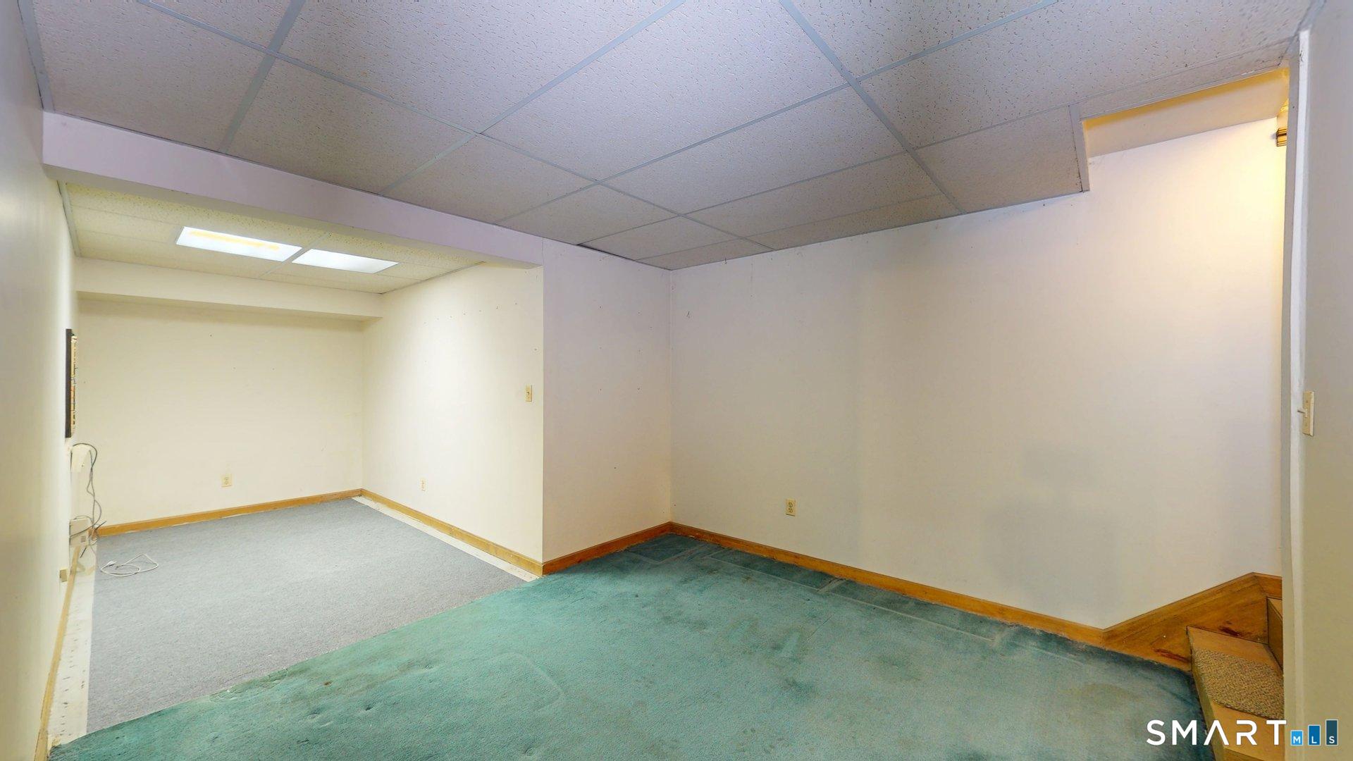 96 Oldefield Farms Road Enfield CT 06082
