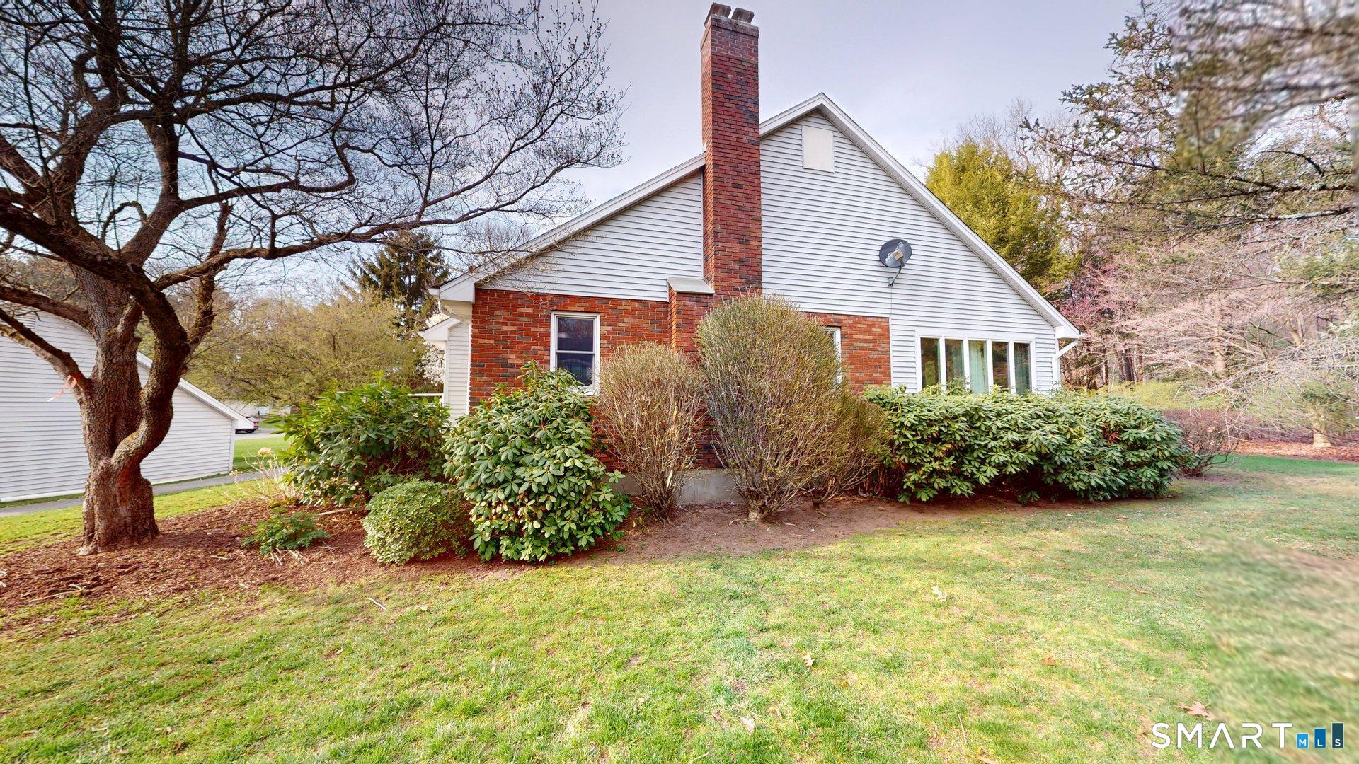 96 Oldefield Farms Road Enfield CT 06082