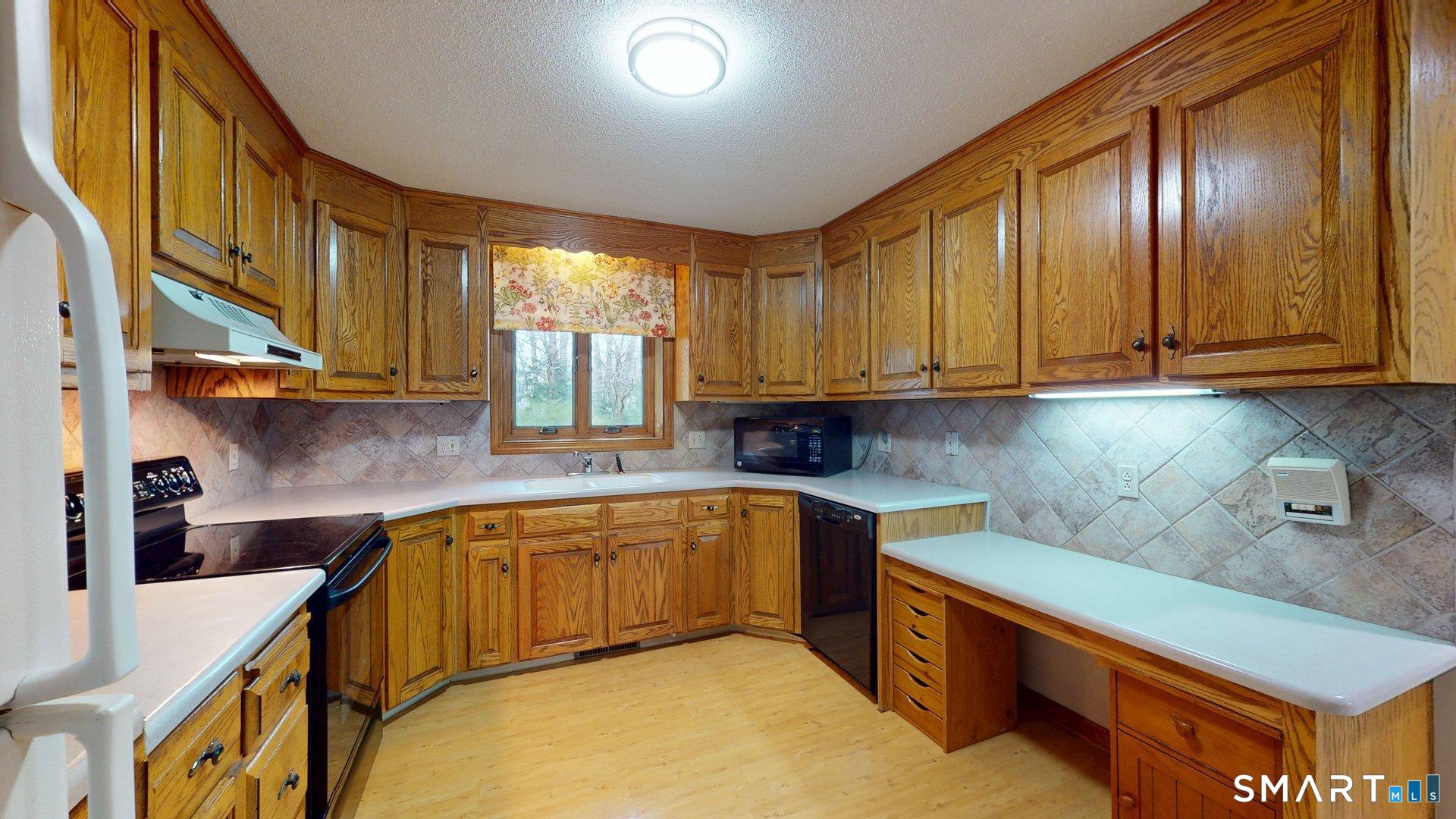96 Oldefield Farms Road Enfield CT 06082