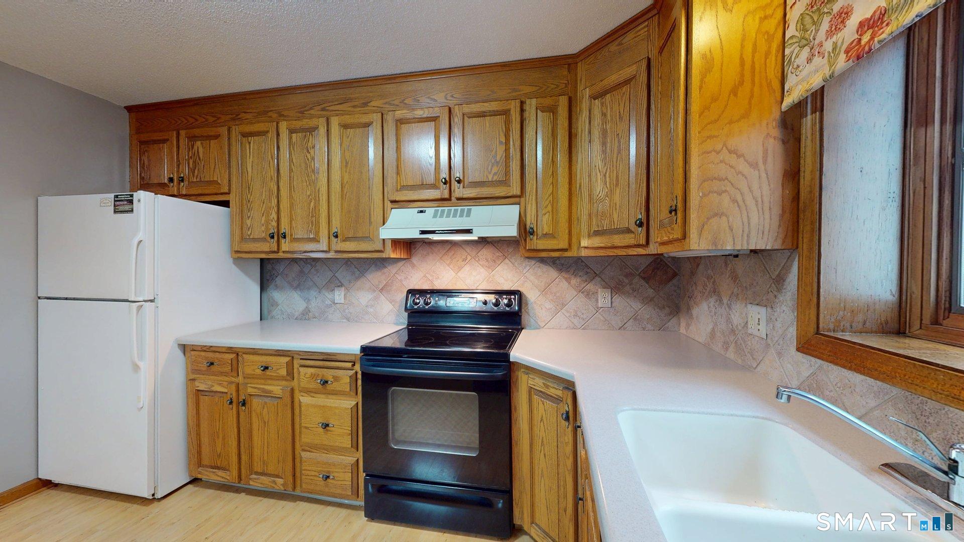 96 Oldefield Farms Road Enfield CT 06082