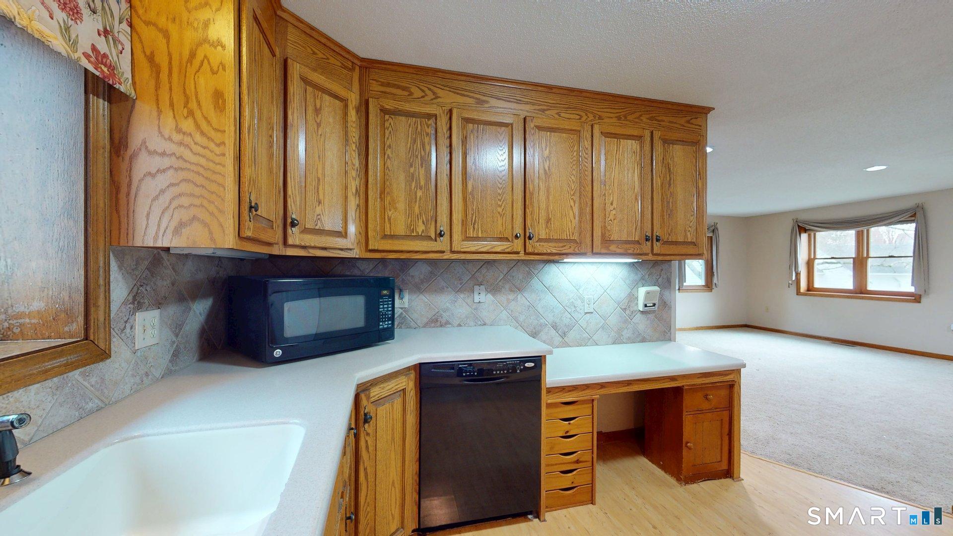 96 Oldefield Farms Road Enfield CT 06082