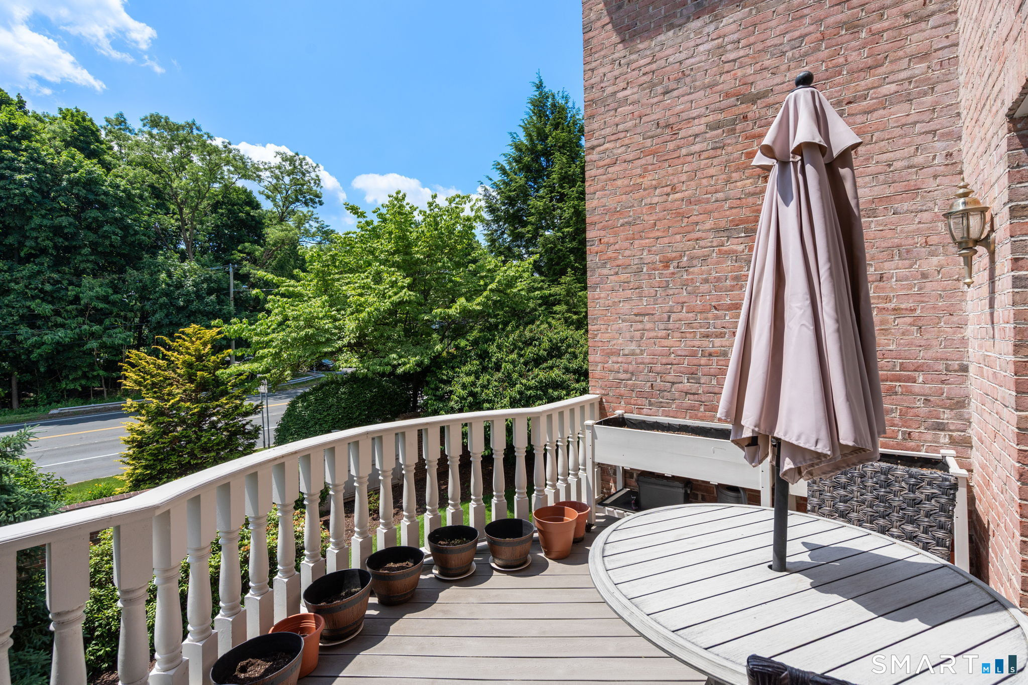 15 Governors Row West Hartford CT 06117
