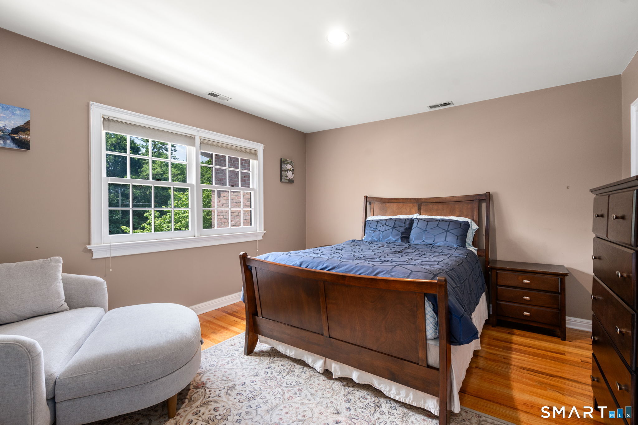 15 Governors Row West Hartford CT 06117