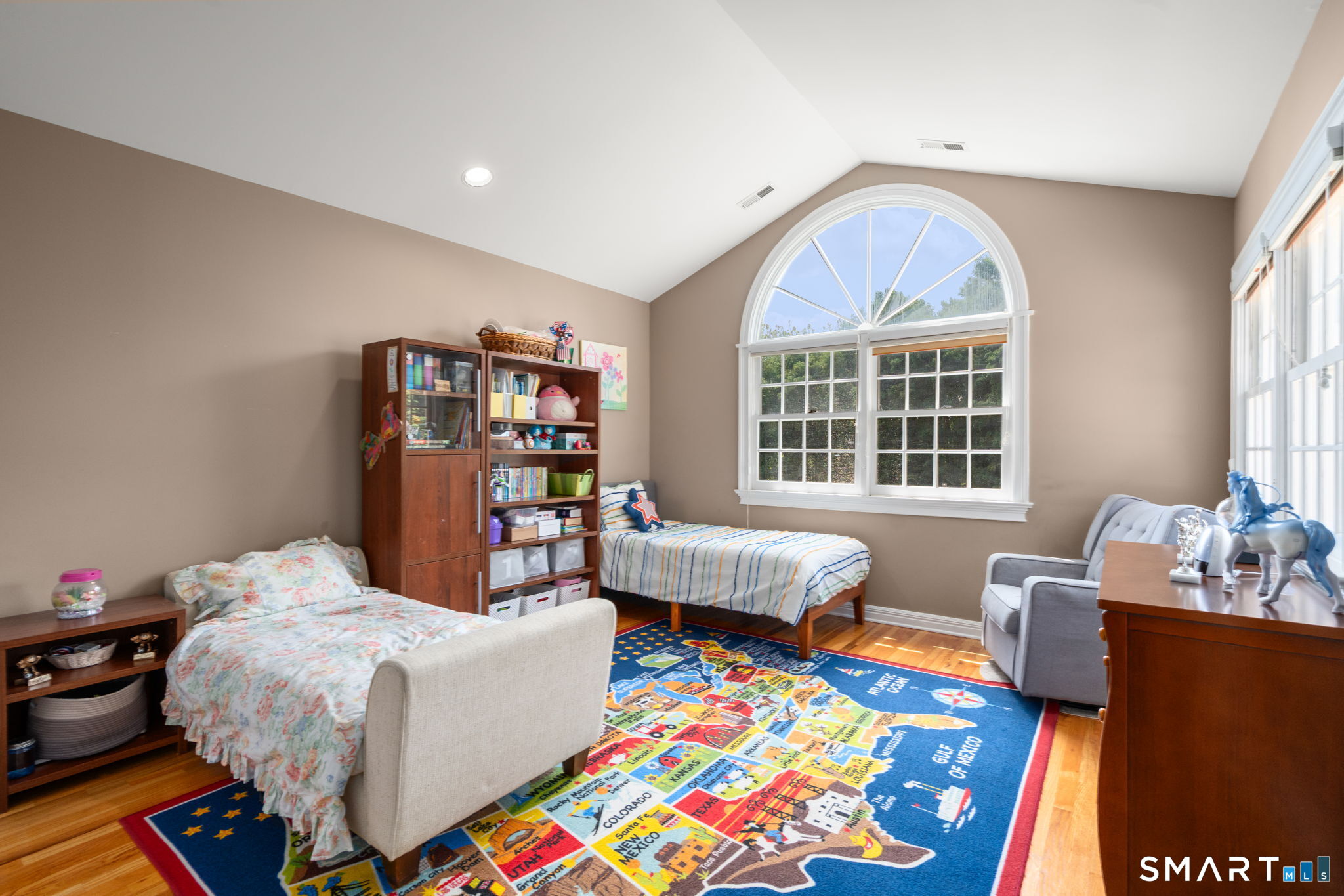 15 Governors Row West Hartford CT 06117