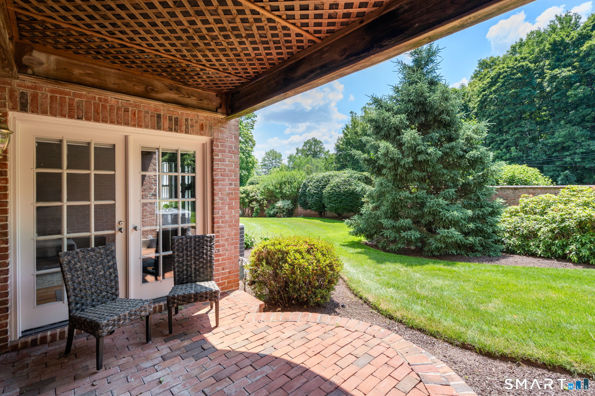 15 Governors Row West Hartford CT 06117