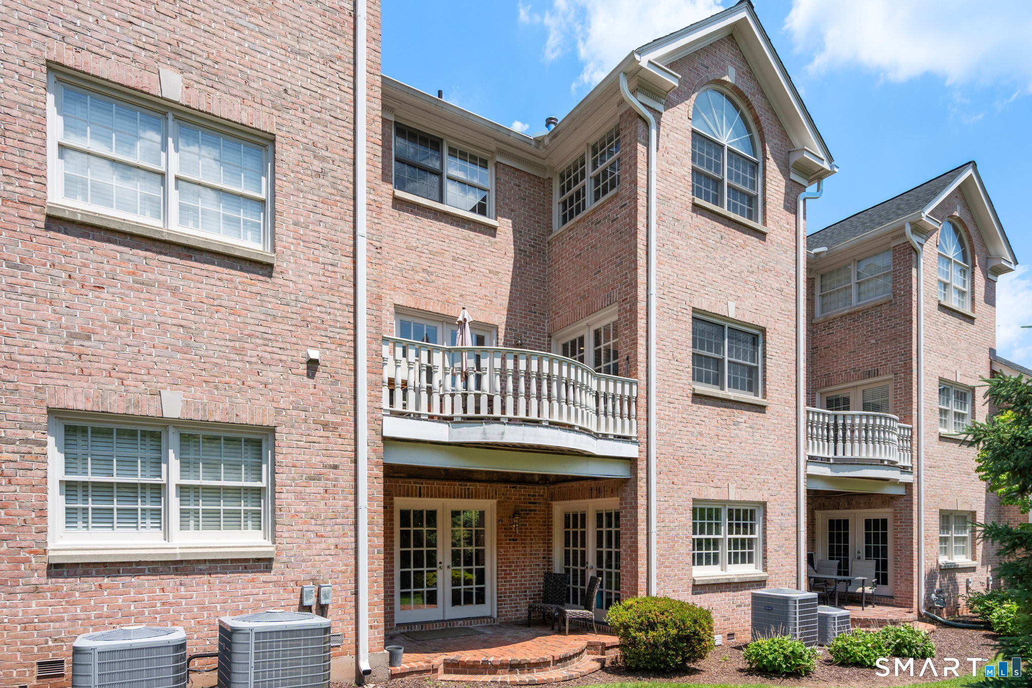 15 Governors Row West Hartford CT 06117