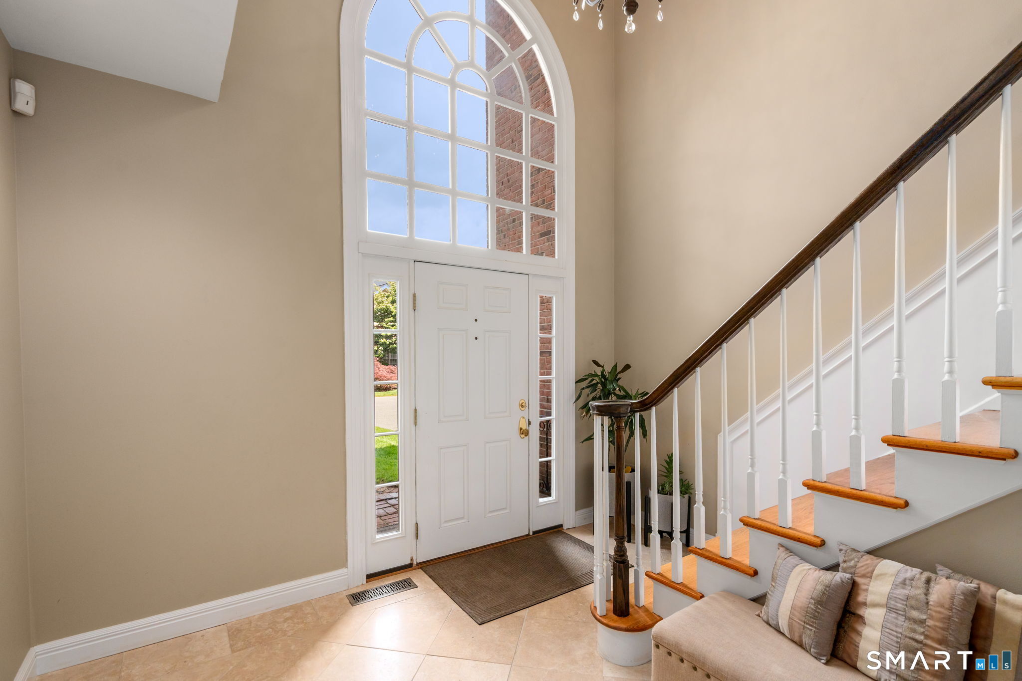 15 Governors Row West Hartford CT 06117