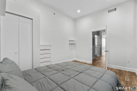 196 Crown Street New Haven CT 06510