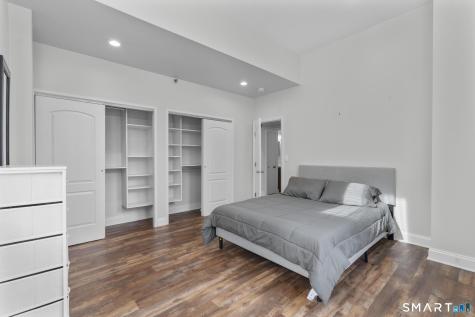 196 Crown Street New Haven CT 06510