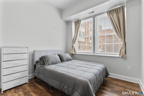 196 Crown Street New Haven CT 06510