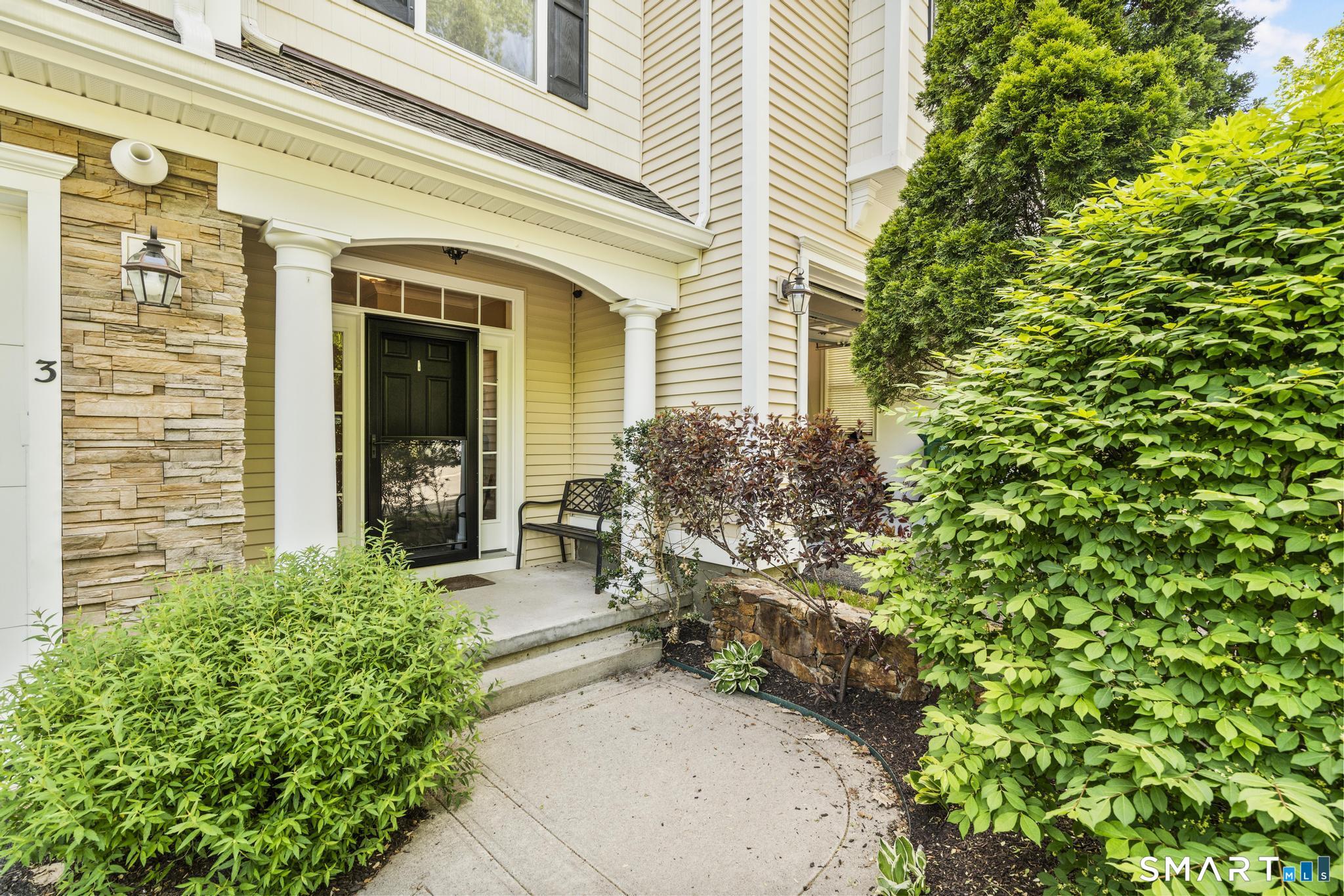 3 Winding Trail Middlebury CT 06762