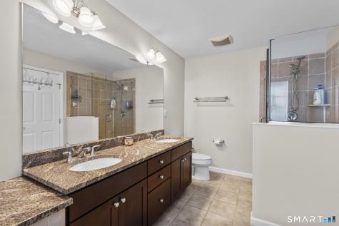 3 Winding Trail Middlebury CT 06762