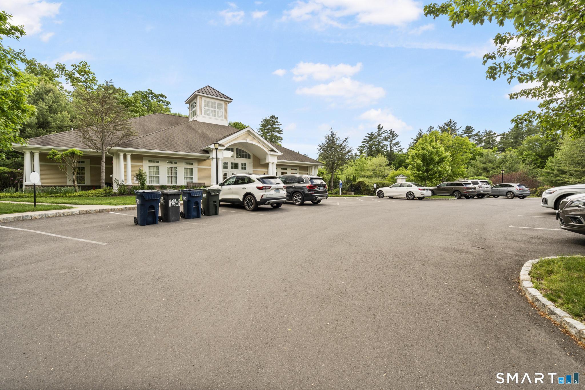 3 Winding Trail Middlebury CT 06762