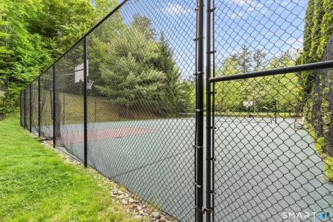 3 Winding Trail Middlebury CT 06762