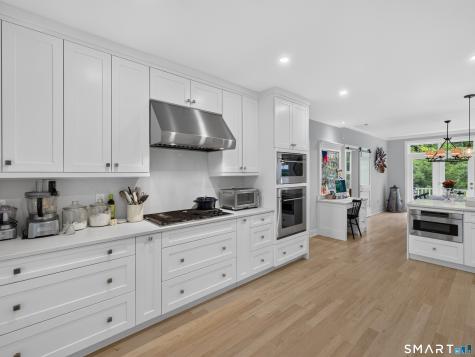 20 Benton's Knoll Guilford CT 06437