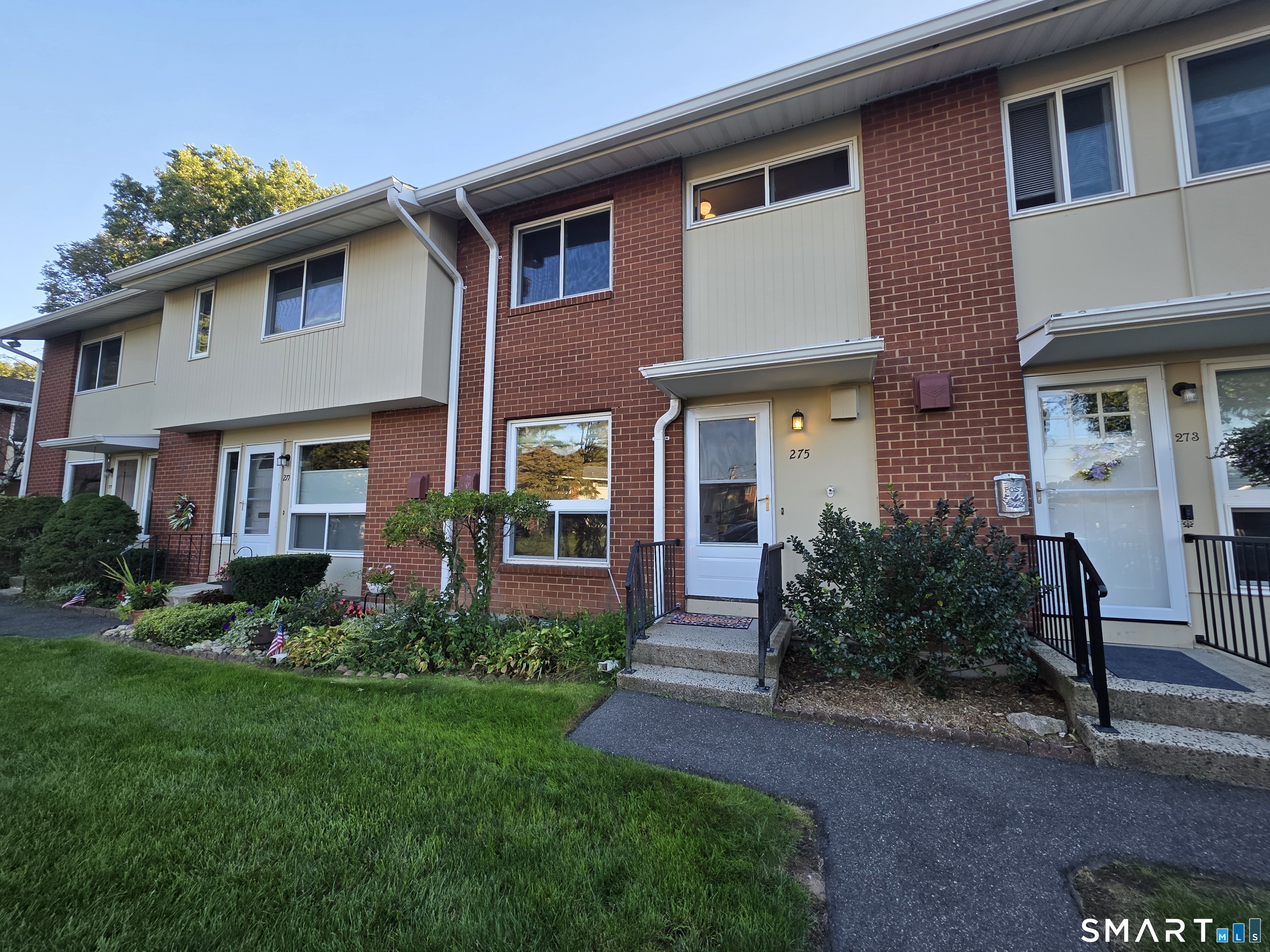 275 Centerbrook Road Hamden CT 06518