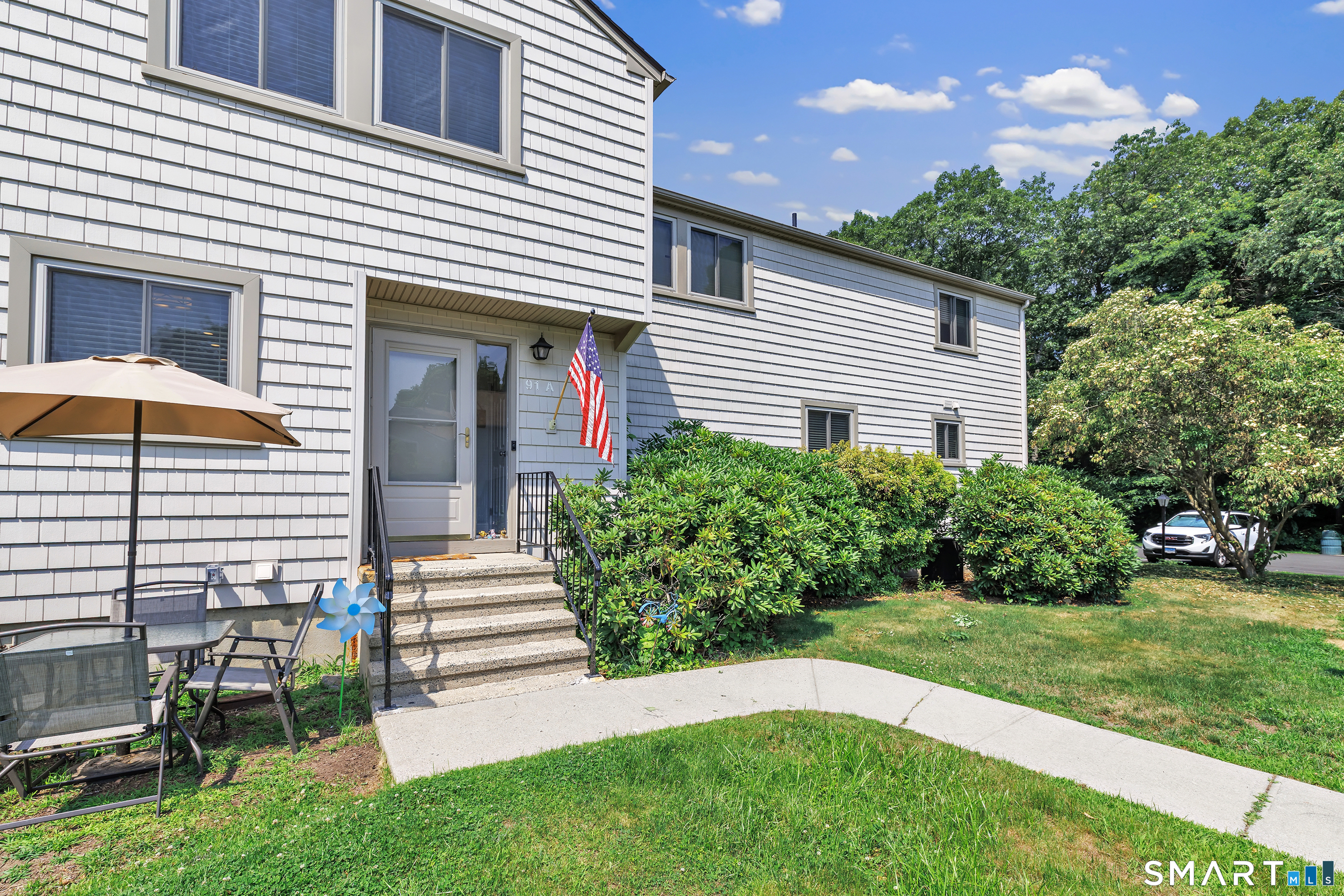 91 Penny Meadow Lane Stratford CT 06614
