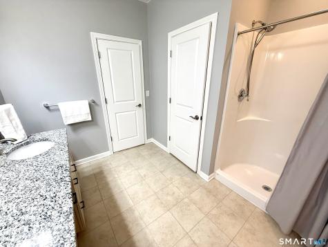 1073 Augusta Drive Oxford CT 06478
