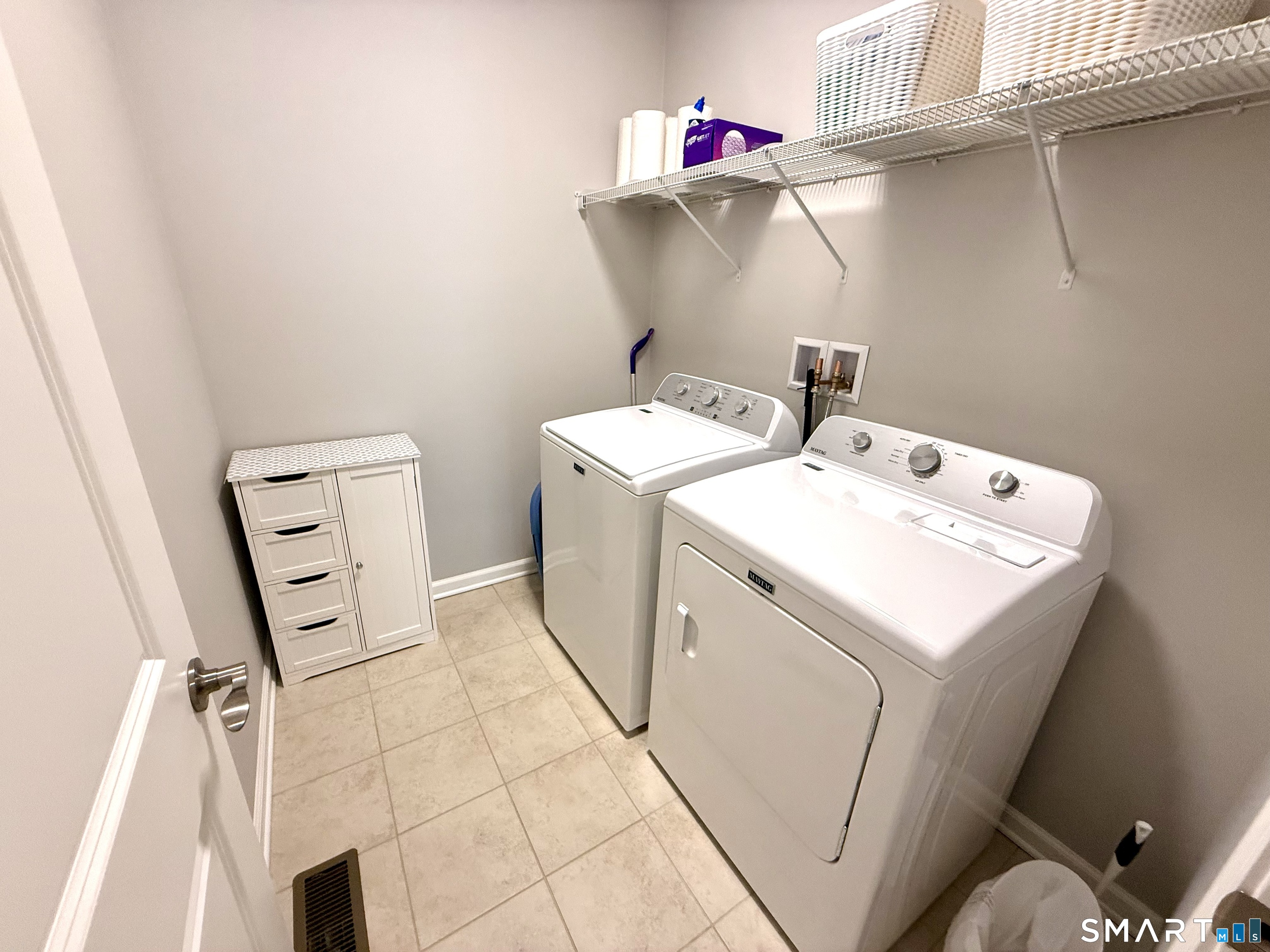 1073 Augusta Drive Oxford CT 06478